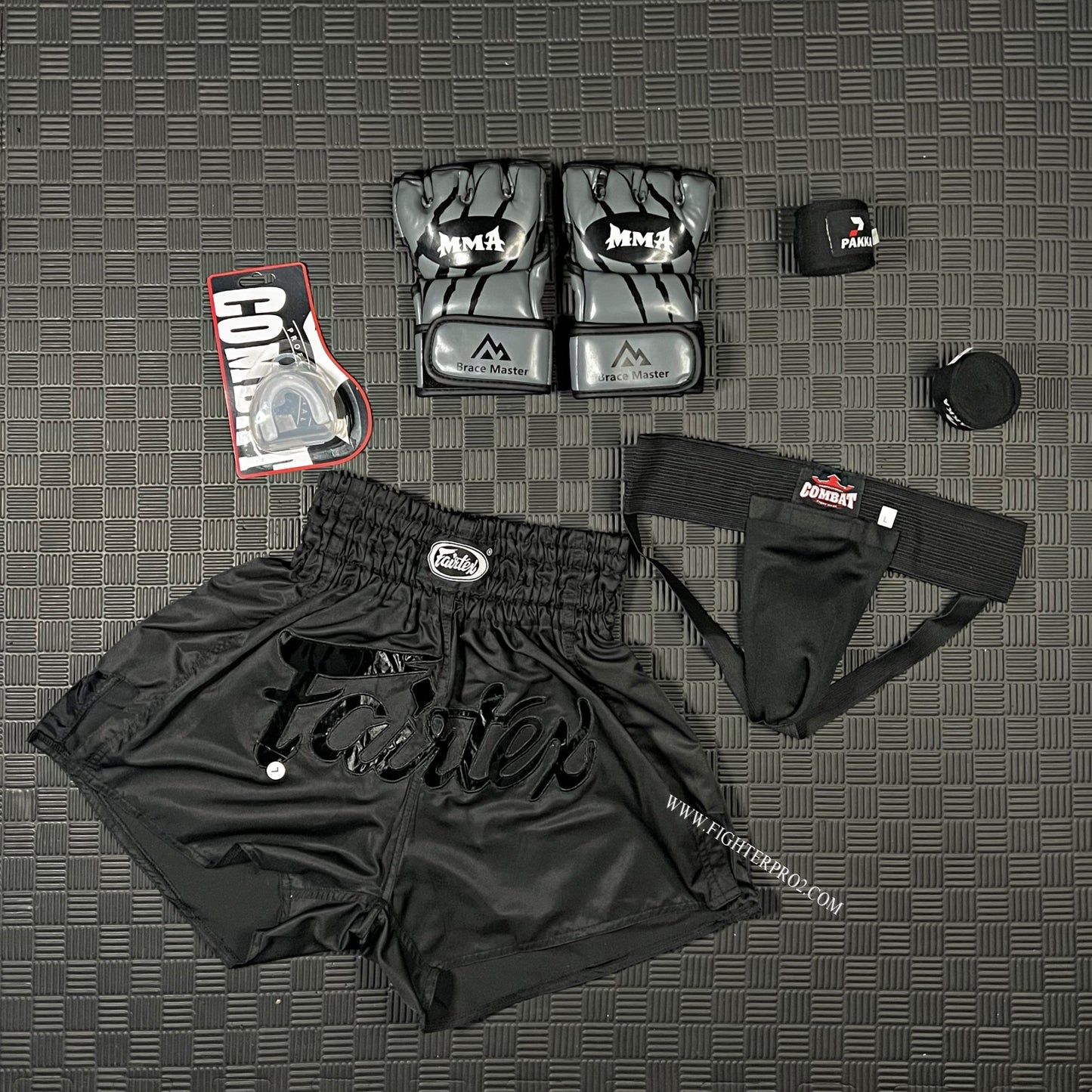 PACK MMA ON