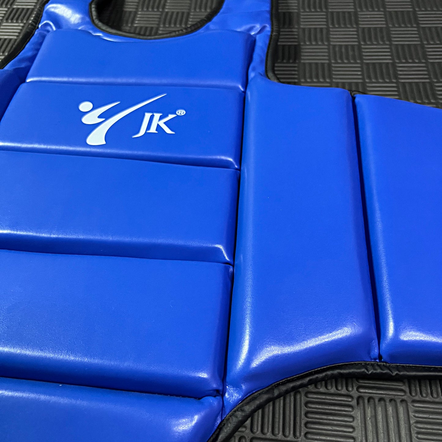CHEST GUARD | DOUBLE FACE