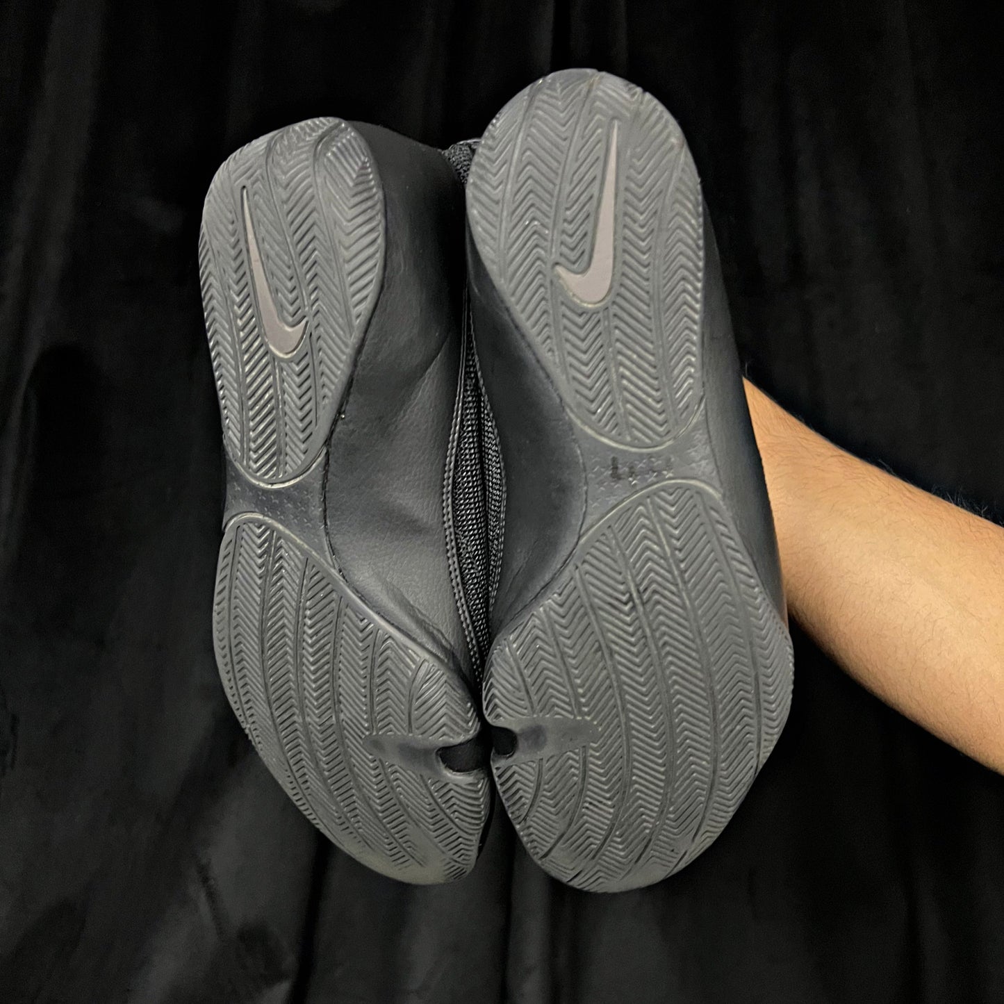 NIKE MCHOMAI 2 TAILLE 43/44