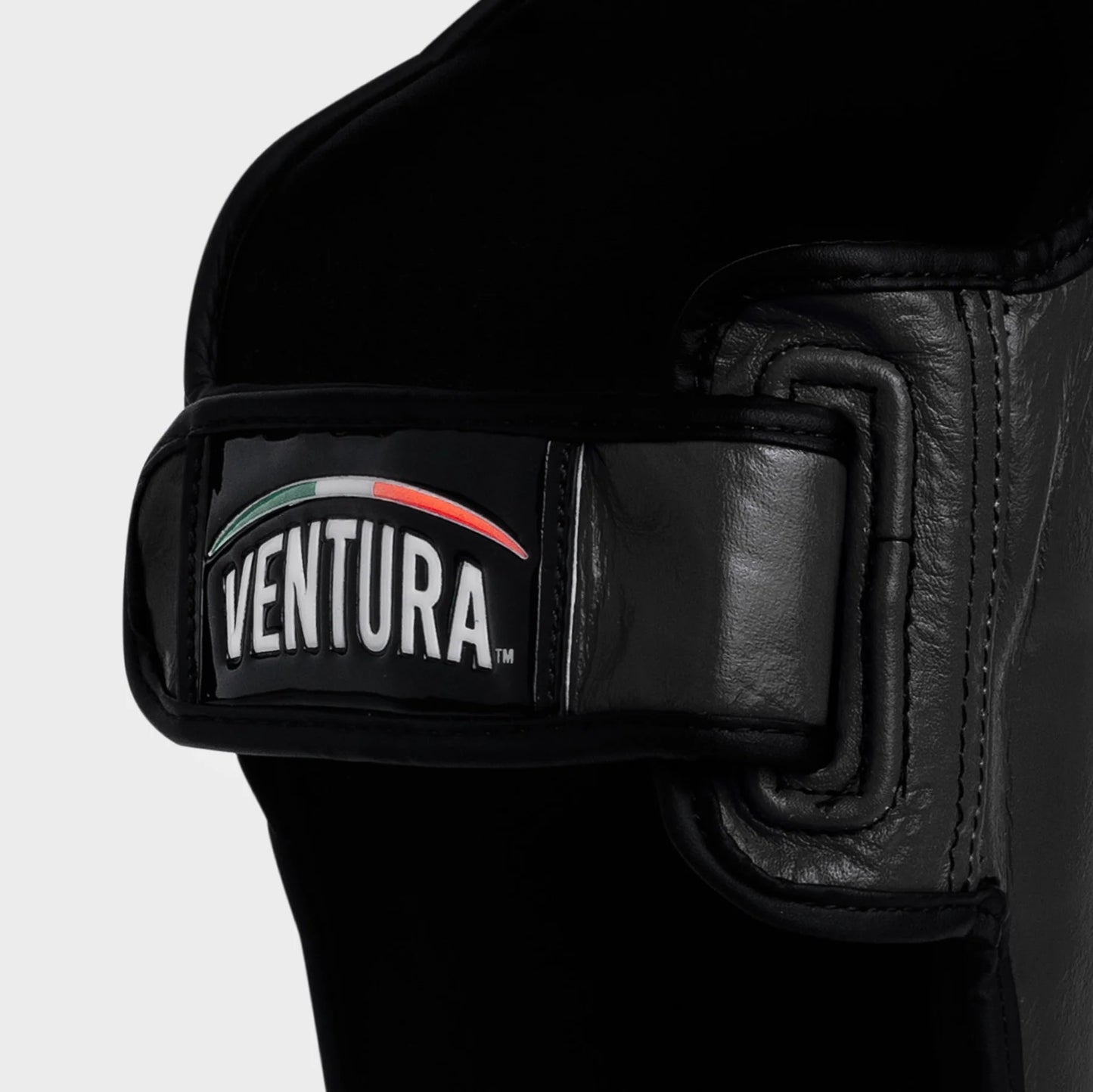PROTÈGE-TIBIAS EN CUIR VÉRITABLE MUAY THAI, KICK BOXING E MMA