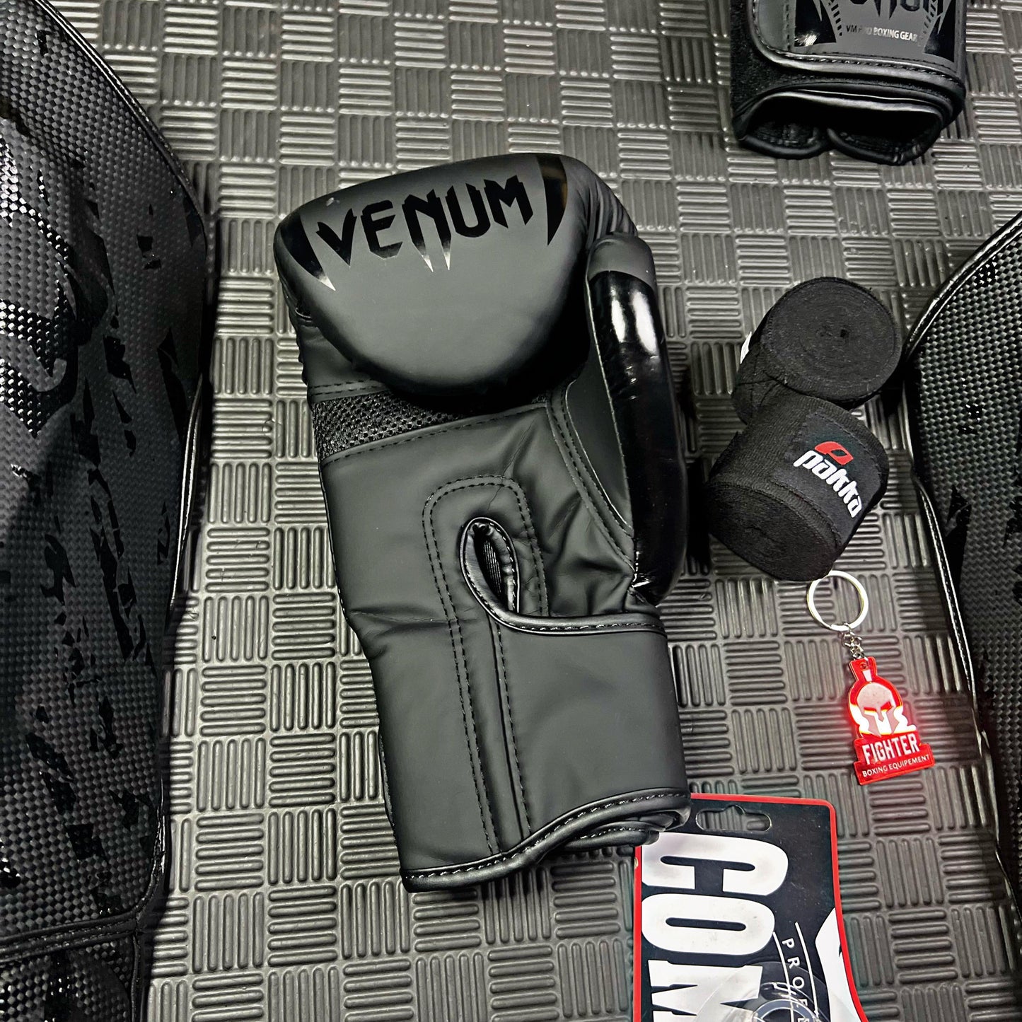PACK VENUM PRO